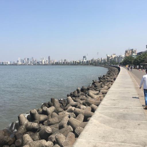 Meeting of Sea and Land: Bombay’s Tryst as a Port City 